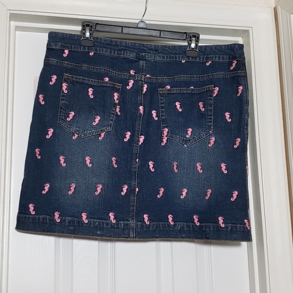 Vintage Lilly Pulitzer Emily Embroidered Denim Mini Skirt Size 14 Seahorses - Picture 2 of 7